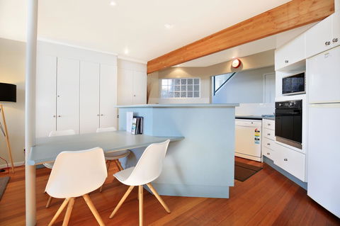 Seaglass - Stunning Views Of Jervis Bay - Accommodation Mermaid Beach 8