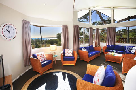 Seaglass - Stunning Views Of Jervis Bay - Accommodation Mermaid Beach 4