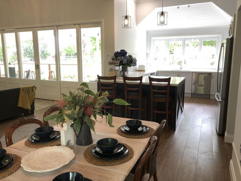 Chanticleer Gardens Barn Cottage With A Pool - Accommodation Mermaid Beach 30