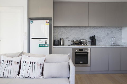 Cozy Apartment With Harbour Bridge View In Bondi - Accommodation Mermaid Beach 2