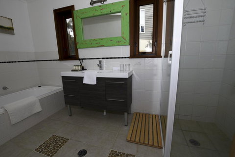 The Point - Exceptional - Accommodation Mermaid Beach 29