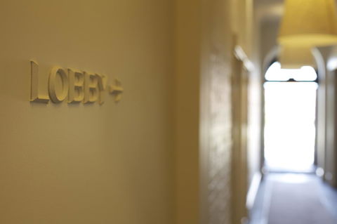 Perry Street Hotel - Accommodation Mermaid Beach 4