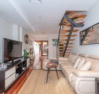 2 Bed House  Loft in Pyrmont - Accommodation Mermaid Beach