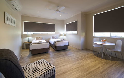 Marty's @ Little Beach - Accommodation Mermaid Beach 21