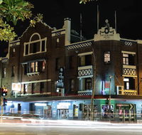 Clover Backpackers - Accommodation Mermaid Beach