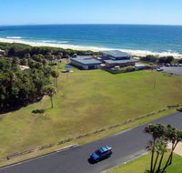2 Cliff Road - Accommodation Mermaid Beach