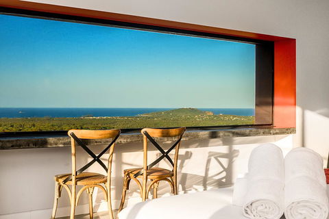 Sundays At Byron - Accommodation Mermaid Beach 4