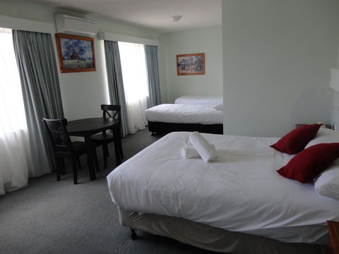 Panorama Bathurst - Accommodation Mermaid Beach 41