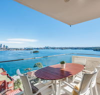 Panoramic harbour views and unbeatable comfort - Accommodation Mermaid Beach