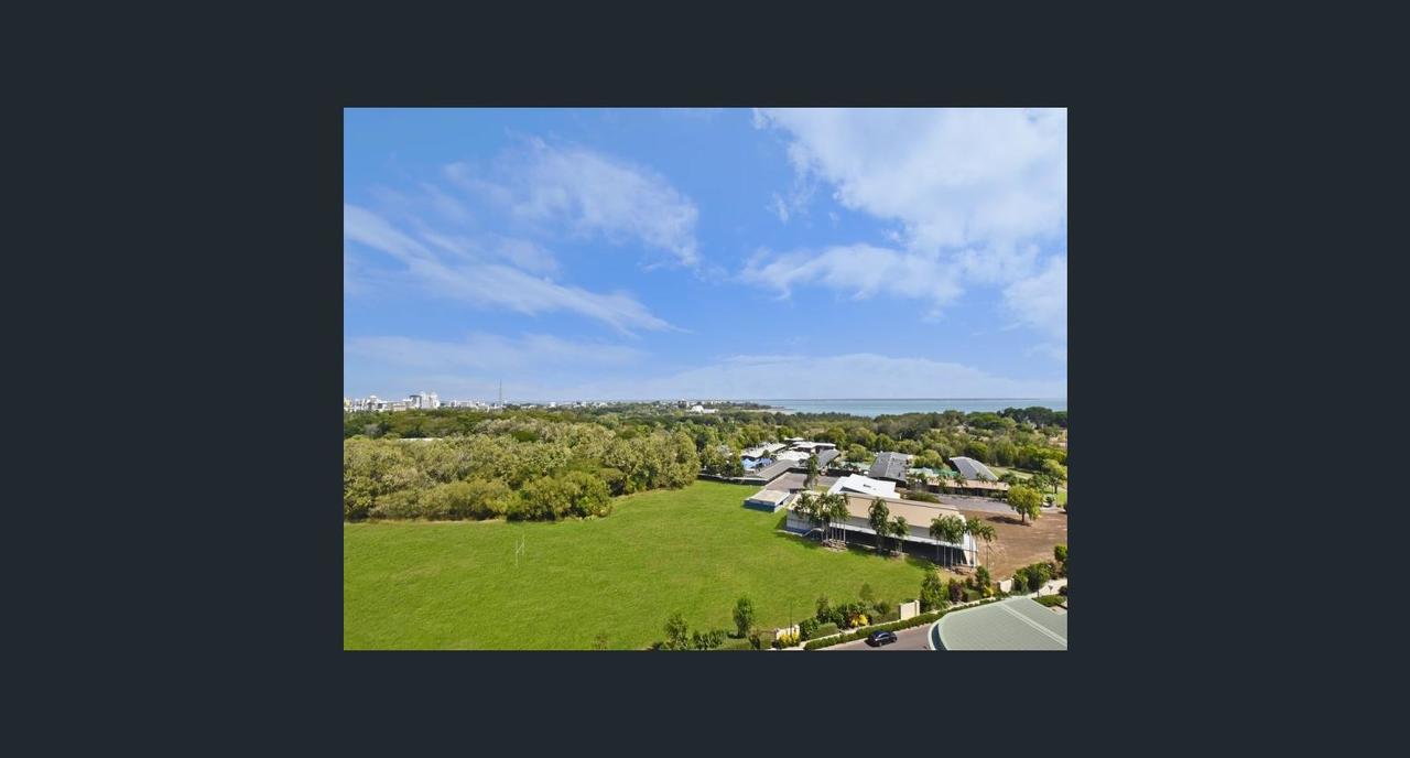 Ludmilla NT Accommodation Mermaid Beach