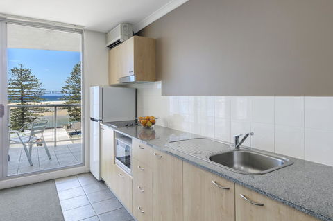 Nesuto The Entrance - Accommodation Mermaid Beach 8