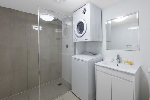 Nesuto The Entrance - Accommodation Mermaid Beach 14