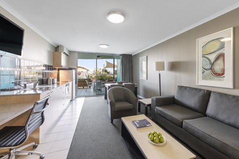 Nesuto The Entrance - Accommodation Mermaid Beach 11