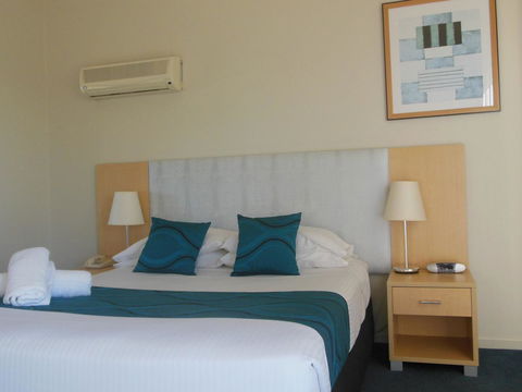 Corrigans Cove - Accommodation Mermaid Beach 22