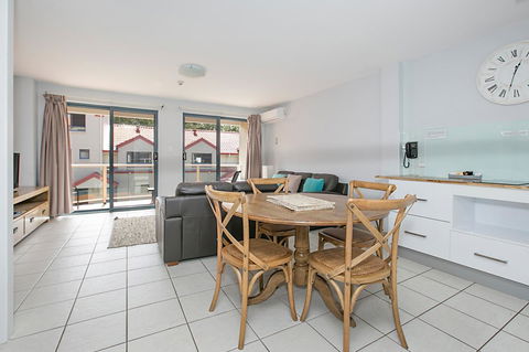Nelson Bay Breeze - Accommodation Mermaid Beach 12