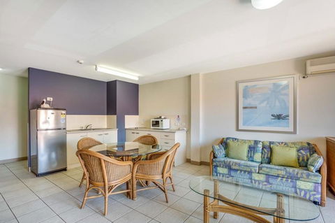 Nelson Bay Breeze - Accommodation Mermaid Beach 26