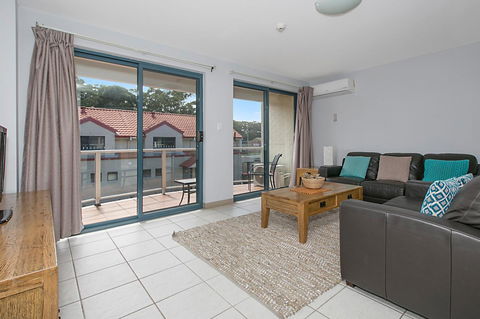 Nelson Bay Breeze - Accommodation Mermaid Beach 11