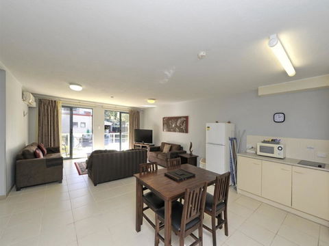 Nelson Bay Breeze - Accommodation Mermaid Beach 8