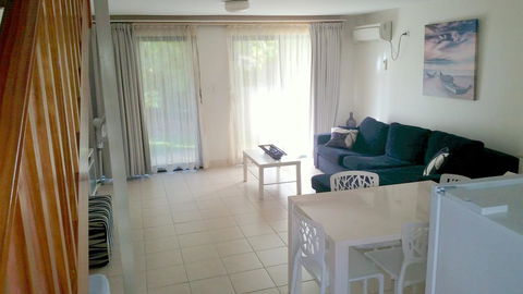 Nelson Bay Breeze - Accommodation Mermaid Beach 6