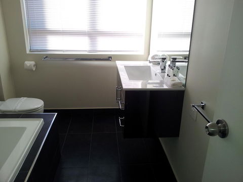 Nelson Bay Breeze - Accommodation Mermaid Beach 20