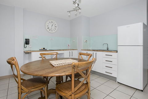 Nelson Bay Breeze - Accommodation Mermaid Beach 13