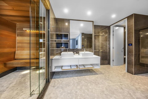 Canberra Rex Hotel - Accommodation Mermaid Beach 14