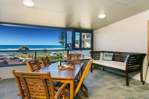 Lennox Holiday Apartments - Accommodation Mermaid Beach 2
