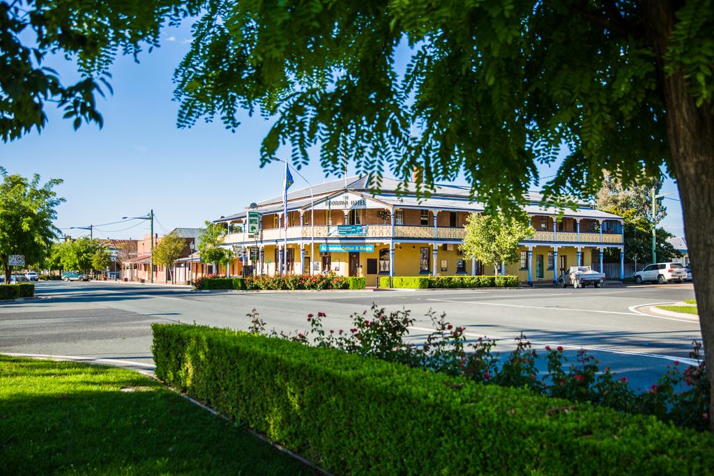 Boorowa NSW Accommodation Mermaid Beach