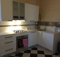 Bourke Apartments - Accommodation Mermaid Beach