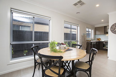 BOUTIQUE STAYS - Gumflower - Accommodation Mermaid Beach 2