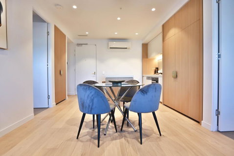 Box Hill Central Sky One Apartment - Accommodation Mermaid Beach 3