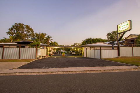 Boyne Island Motel And Villas - Accommodation Mermaid Beach 3