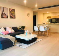 Brand new 2bedroom apt in the Upper north shore - Accommodation Mermaid Beach