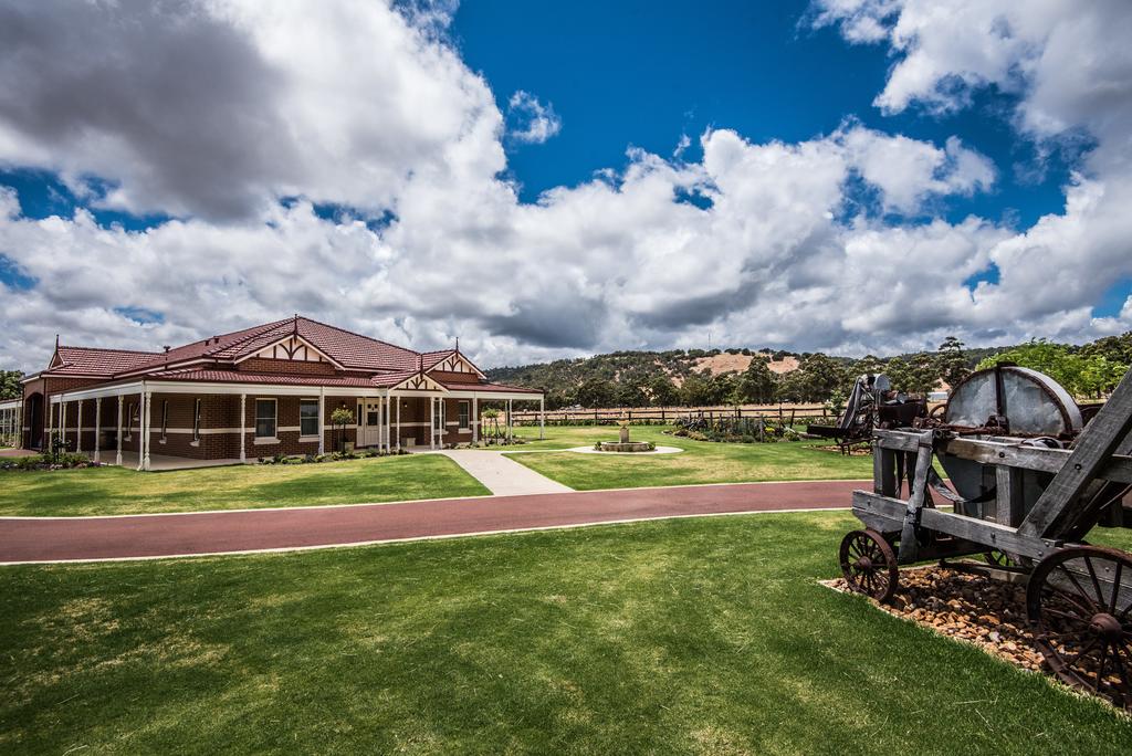  Accommodation Mermaid Beach