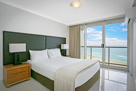 BreakFree Peninsula - Accommodation Mermaid Beach 1