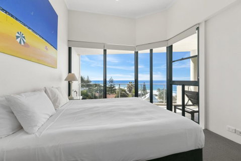 Breathtaking Views Of Sunshine Beach - Unit 7/21 Park Crescent - Accommodation Mermaid Beach 2