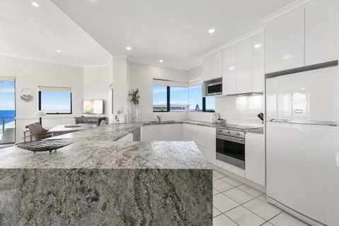Breathtaking Views Of Sunshine Beach - Unit 7/21 Park Crescent - Accommodation Mermaid Beach 1