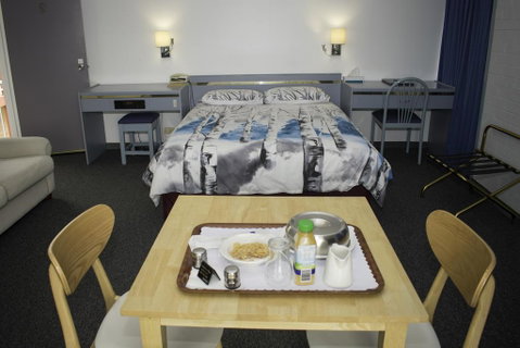 Bridge Motel - Accommodation Mermaid Beach 3