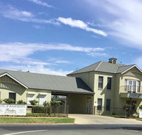 Bridges on Meninya Motel  Apartments - Accommodation Mermaid Beach