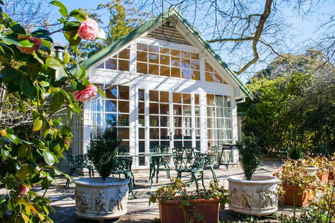 Bygone Beautys Cottages - Bronte Cottage - Accommodation Mermaid Beach 0