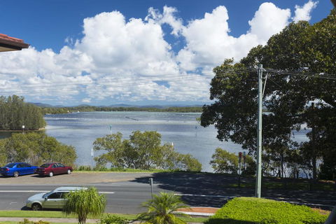 Camelot Unit 6 - Accommodation Mermaid Beach 0
