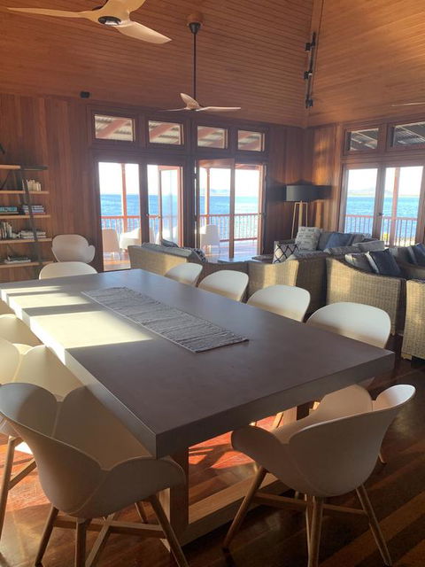 Camp Island Lodge - Accommodation Mermaid Beach 3
