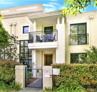 Campbelltown Most Sought After Park Central Home - Accommodation Mermaid Beach