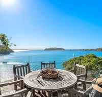 Cape Mackerel Cabin with Magic Palm Beach  Pittwater Views - Accommodation Mermaid Beach
