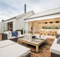 Capri House - Accommodation Mermaid Beach