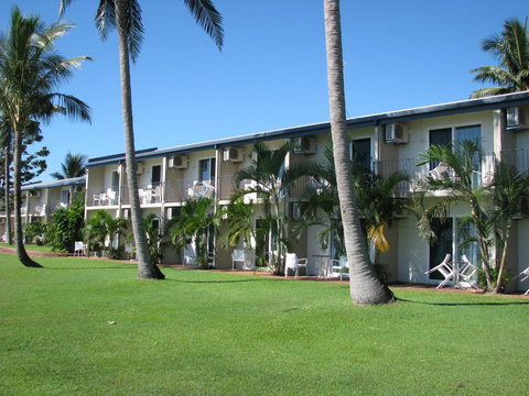 Cardwell Beachcomber Motel & Tourist Park - Accommodation Mermaid Beach 0