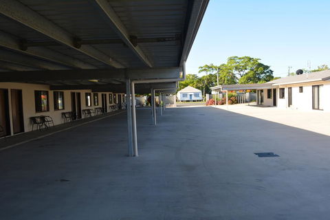 Carmila Sands Motel - Accommodation Mermaid Beach 2