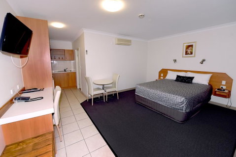 Carriers Arms Hotel Motel - Accommodation Mermaid Beach 0