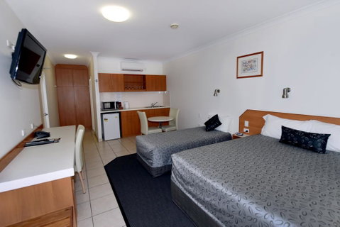 Carriers Arms Hotel Motel - Accommodation Mermaid Beach 2