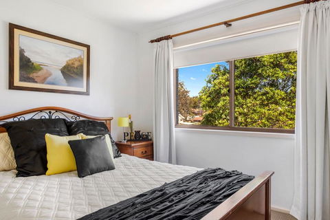 Carroll Ave 85 Mollymook - Accommodation Mermaid Beach 1